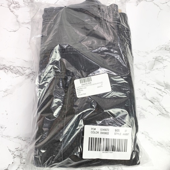 Madewell Cali Demi-Boot Jeans in Bellspring Wash - Picture 4 of 7